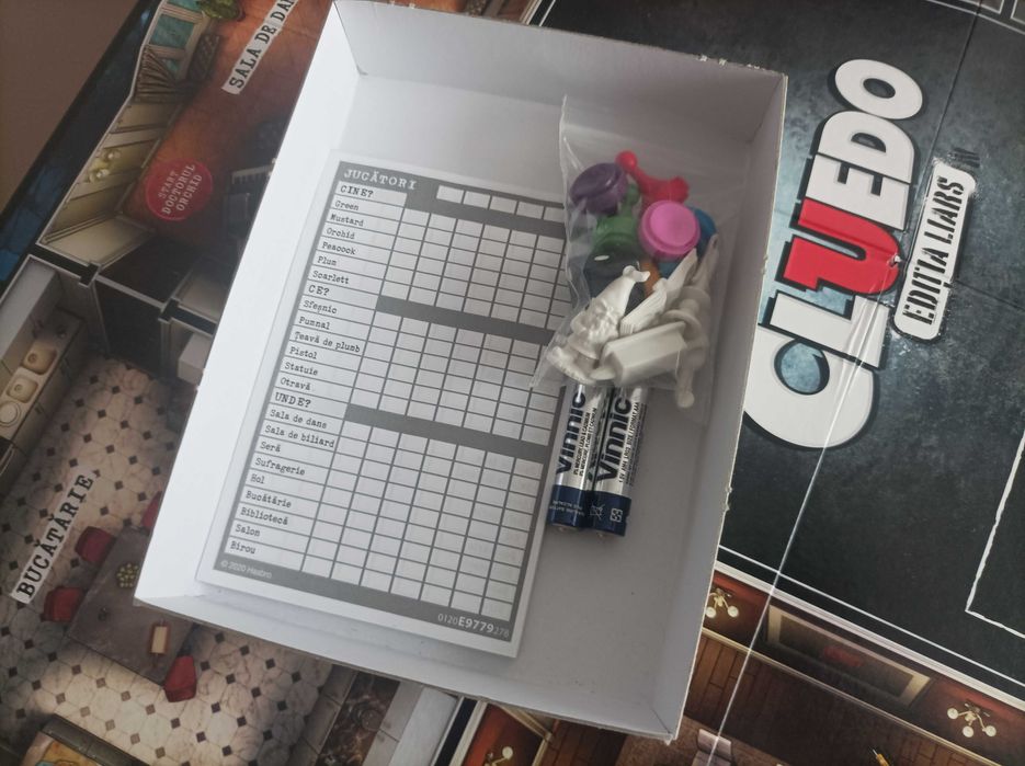 Joc cluedo aproape nou!