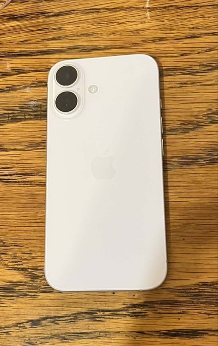 Vand iphone 16 urgent