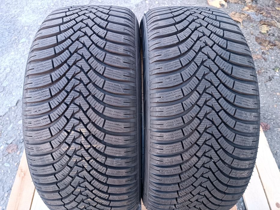 2бр. зимни гуми 235/50/17 Falken