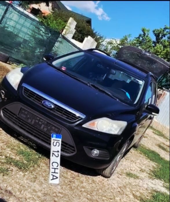 Vand ford focus 2008  ptetul este usor negociabil
