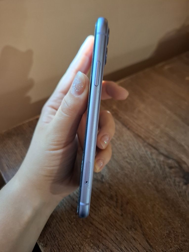 iPhone 11  64 GB , лилав