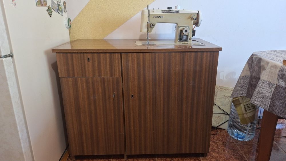 Шевна машина  Predom 438 lucznik