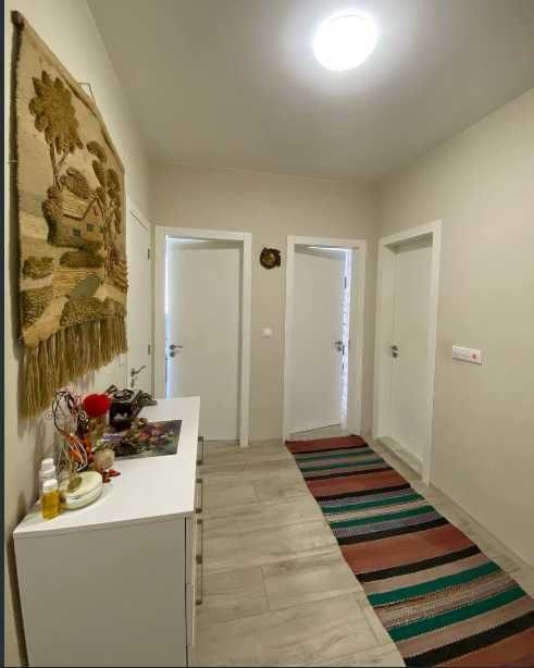 Продава се Тристаен апартамент в Варна, Бриз - 100 кв.м за 2350 €/кв.м - Снимка #3