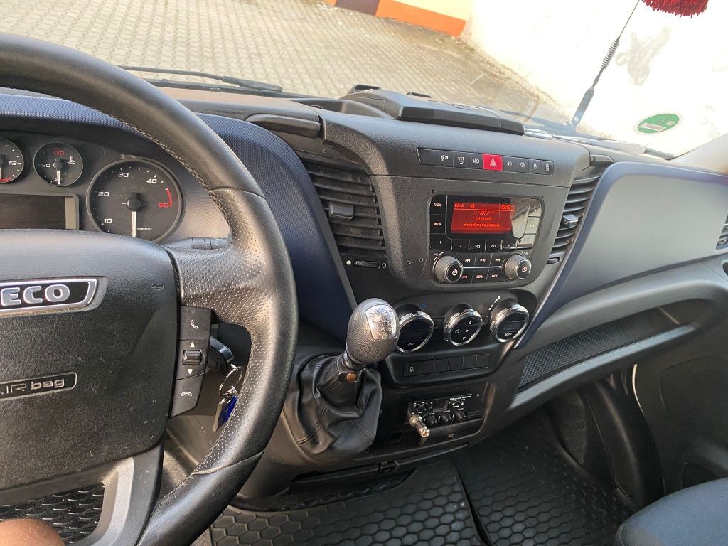 Iveco daily prelata,  Renault master  Mercedes sprinter