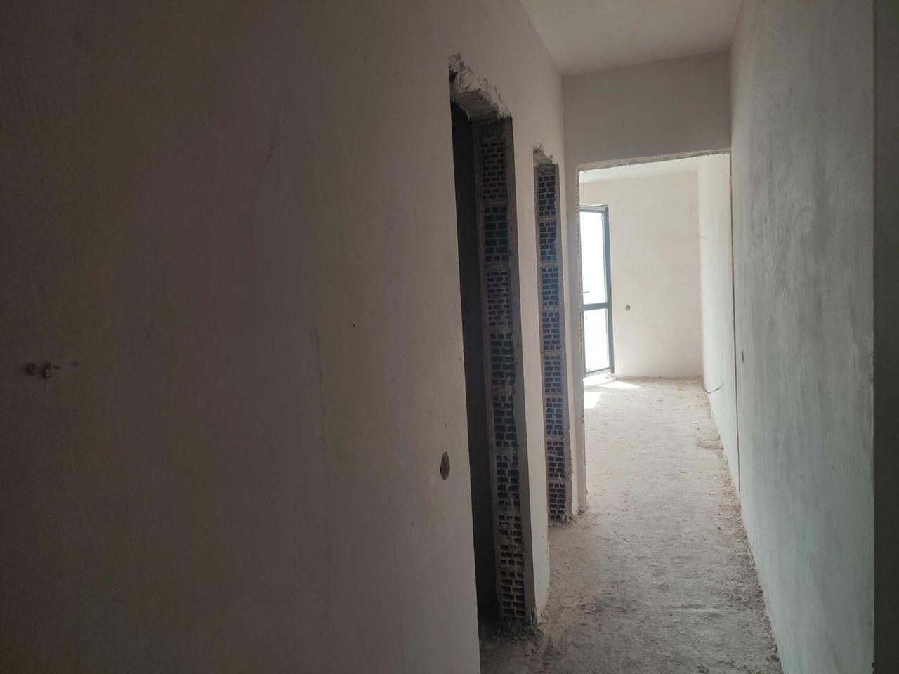 Продава се Тристаен апартамент в Търговище, Боровец - 111 кв.м за 924 €/кв.м - Снимка #9