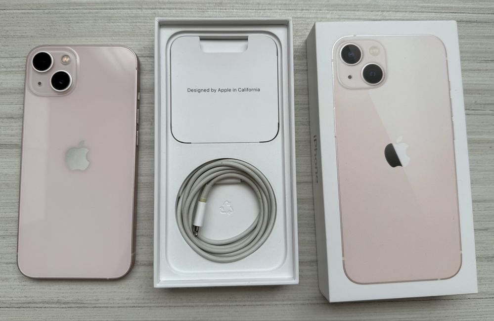600 лева като нов Айфон 13 , 128GB
