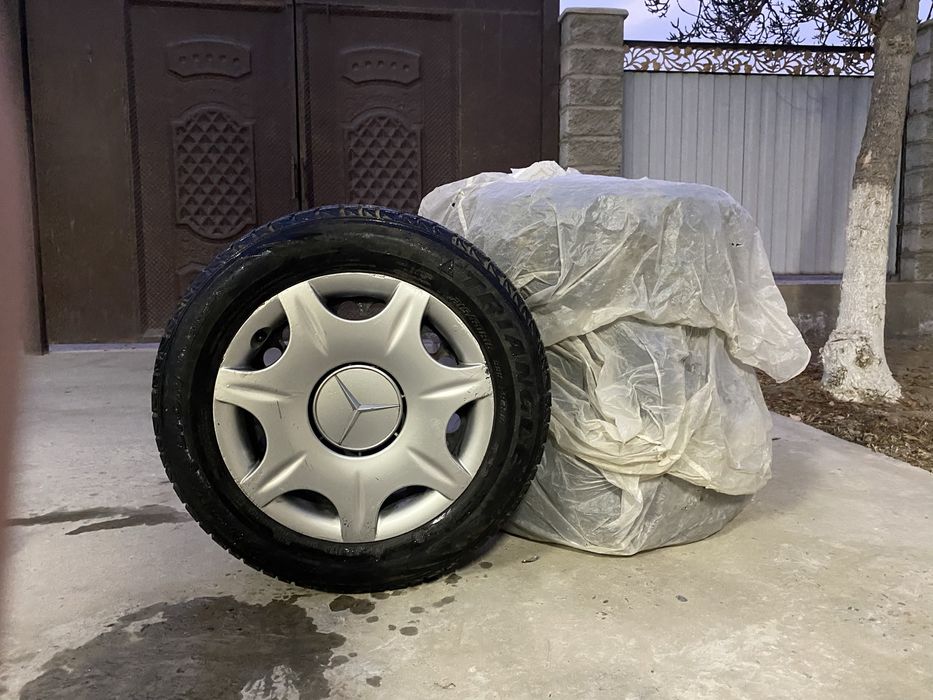 Комплект зимных шин,со диском 215/60 16R