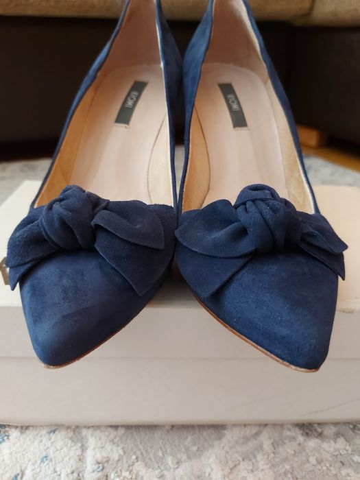 Kiomi Киоми кожени естествен велур тъмно сини обувки 38 номер