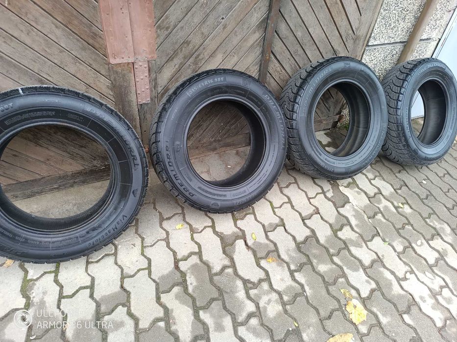 Зимни гуми 215/65/16