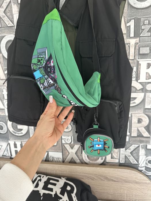 Нови Zara грейка и бананка (6,7 години)