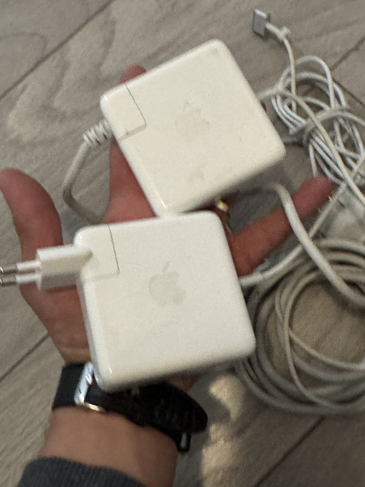 Incarcatoare originale macbook magsafe 1 si 2 de 85W