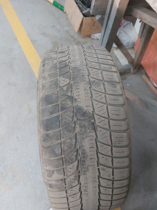 2 шины зимних r18 255/55