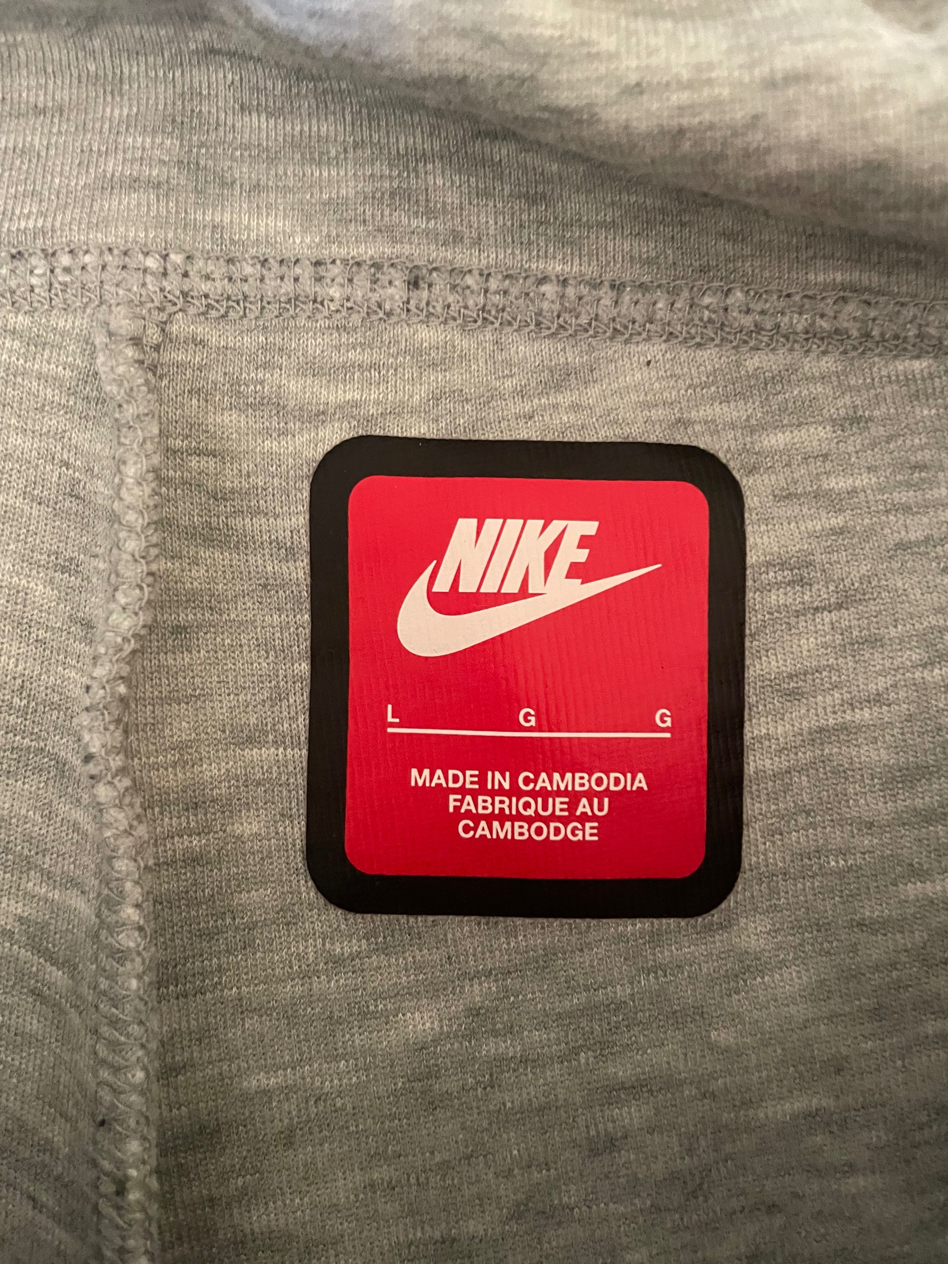 Nike tech fleece