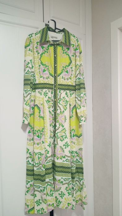 Продам платье от фирмы Ласаграда