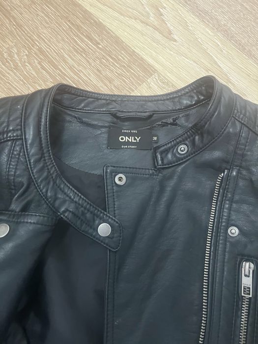 Geaca imitatie piele