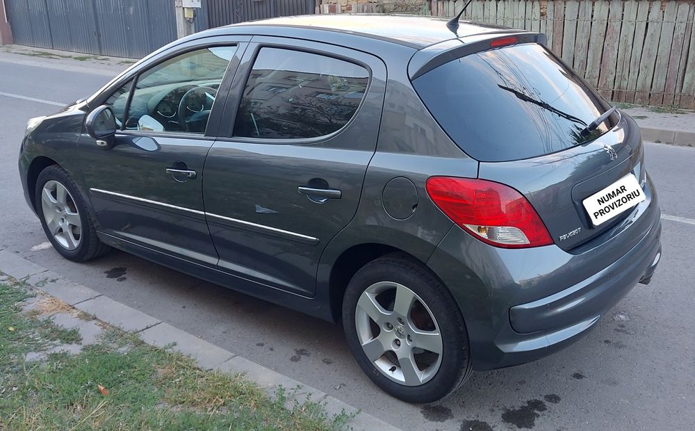 Vand Schimb Peugeot 207 IMPORT 2011 e5 200mii km 1.6i cu skoda vw audi