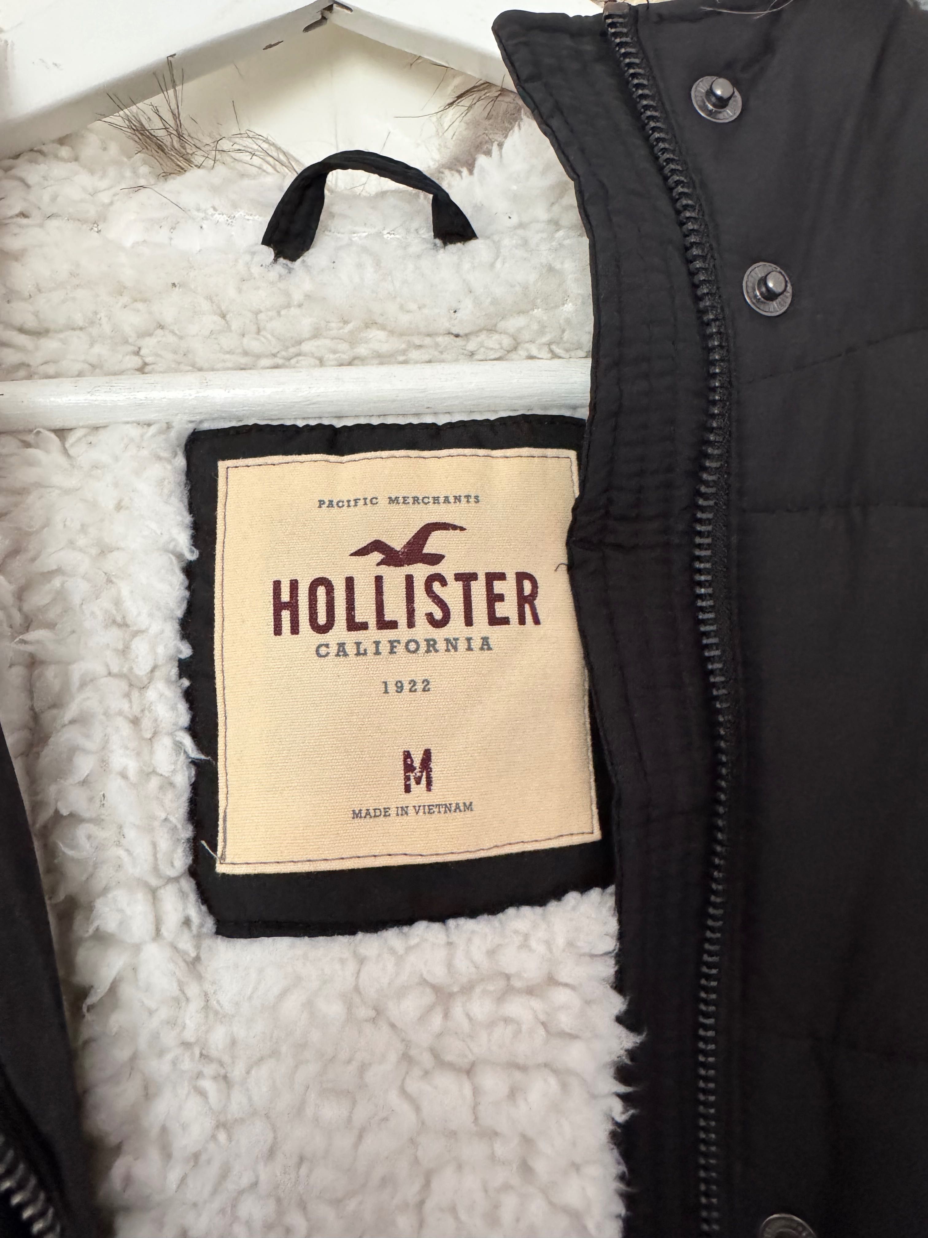 Зимно яке Hollister