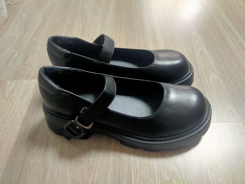 Лоферы женские новые