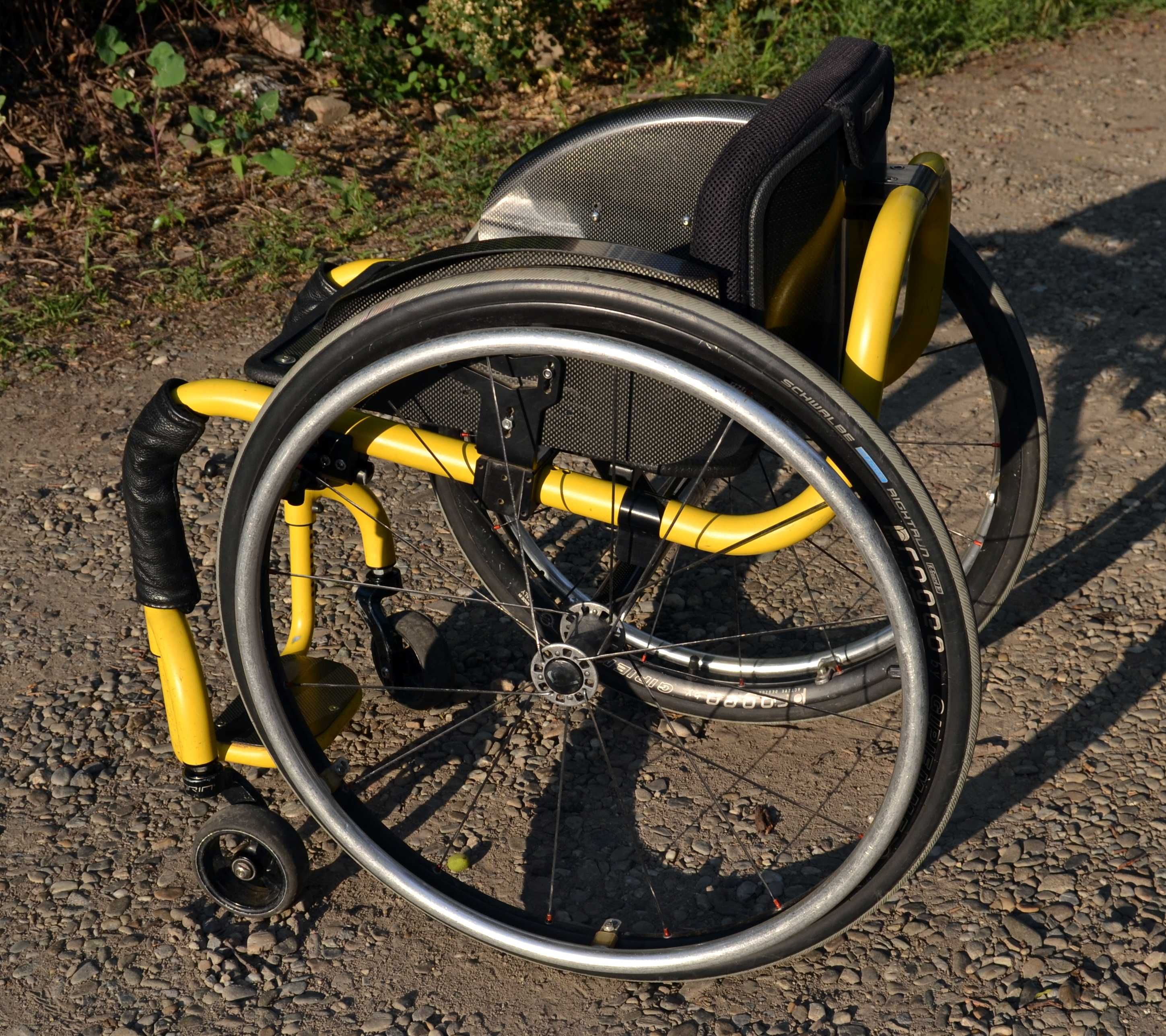 Scaun rulant activ ARIA 1.0 cadru din MAGNEZIU carucior handicap