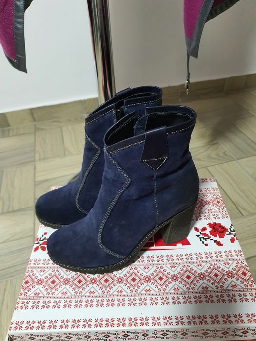 Cizme piele naturala întoarsă ceruita, toc comod