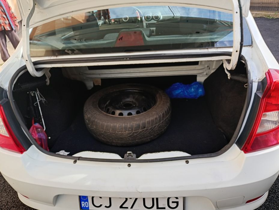 Dacia Logan 1,6 + gpl