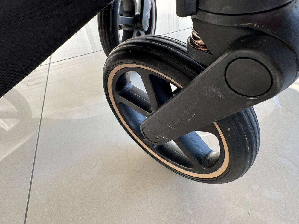 Cybex Platinum Priam 4