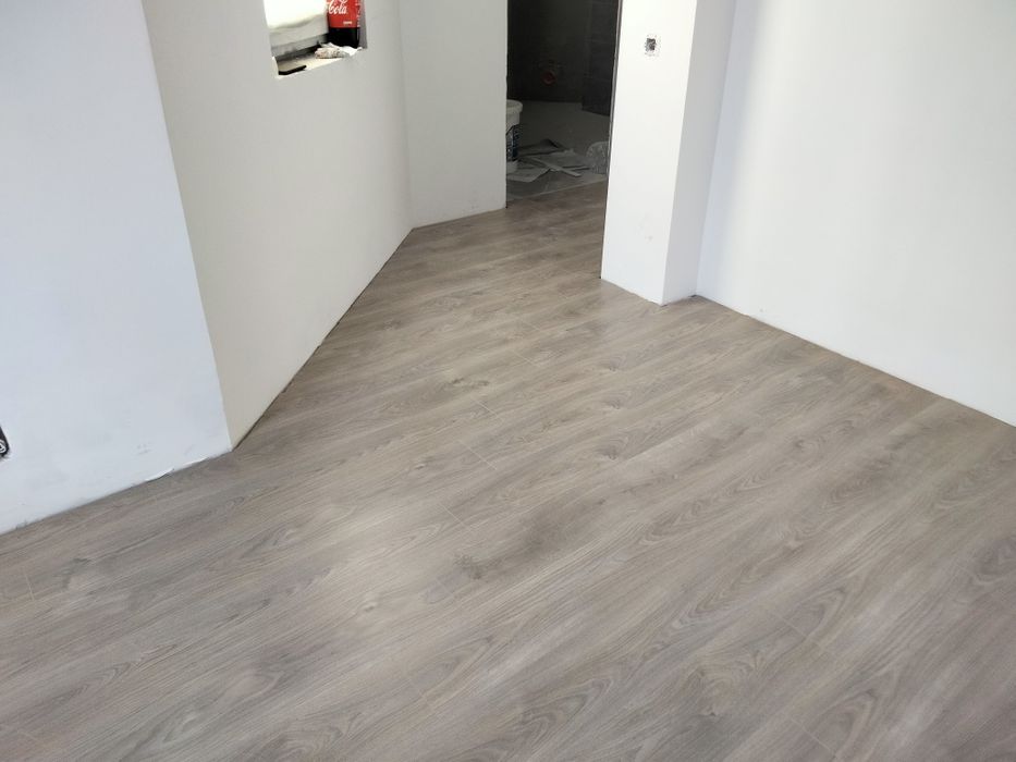 Montaj Parchet – Laminat, SPC, LVT, Triplustratificat + He