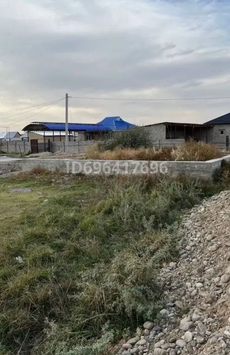 Бурыл ауылы, Байзақ датқа көшесі.