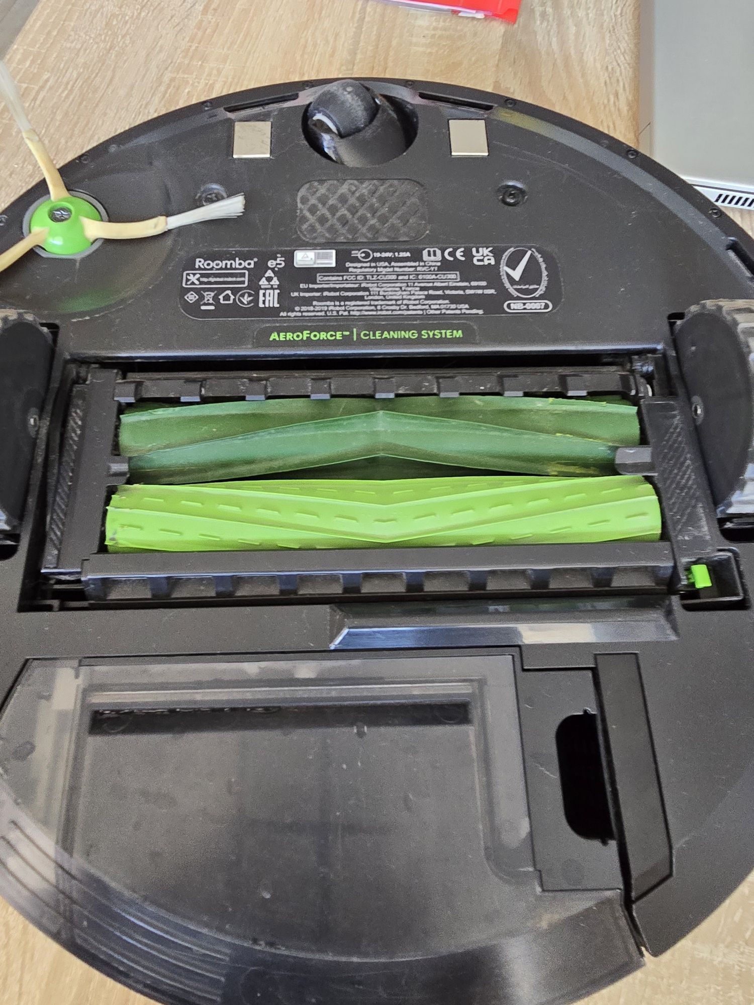 iRobot Roomba прахосмукачка