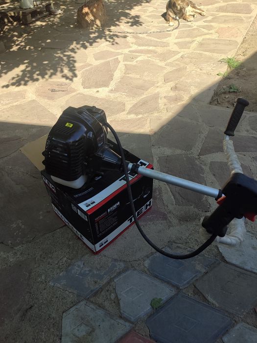 Триммер бензиновый