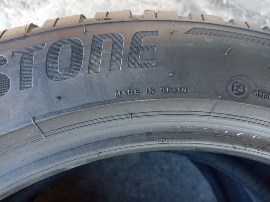 4 anvelope de iarna Bridgestone 235/50 R19 dot 0620