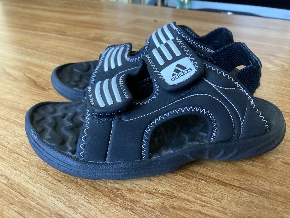 Оригинални детски джапанки Adidas