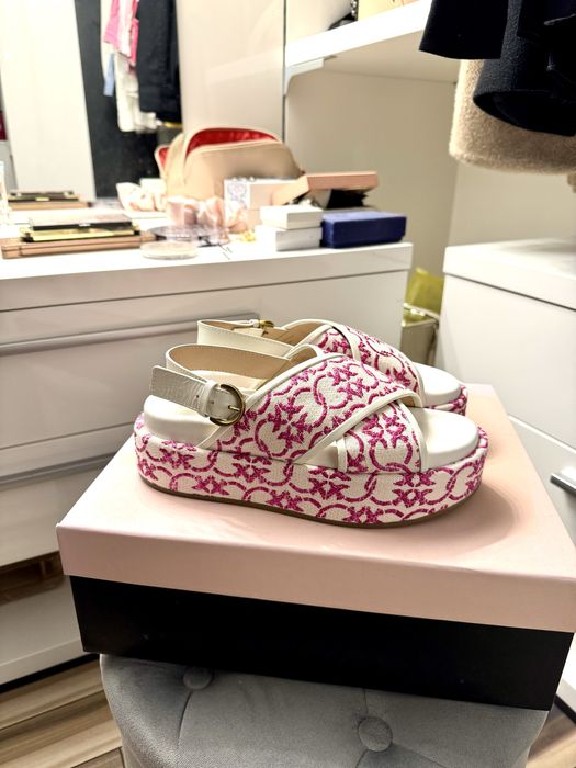 Сандали Pinko Flores