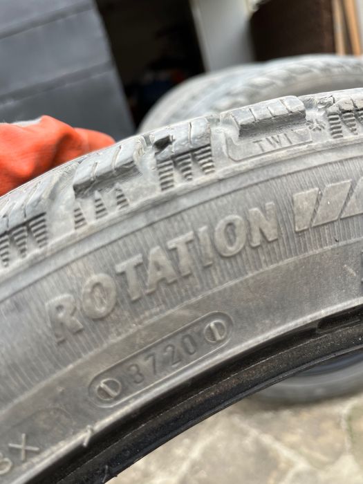 Зимни гуми 245/40/18