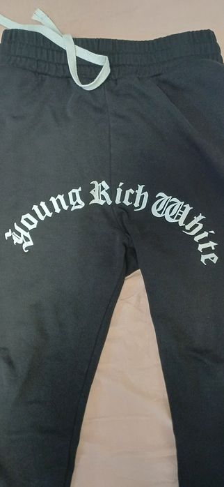 Bluza young rich white