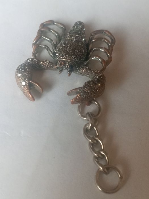 Скорпион сюнер сотилади