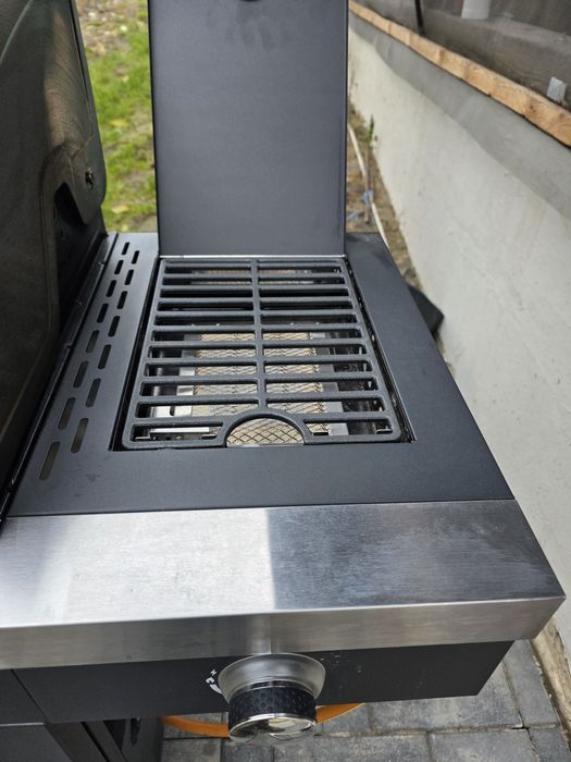 Grătar cu gaz GRILLMEISTER