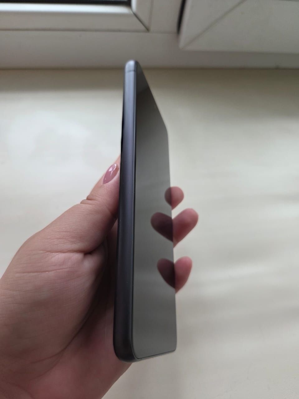 Продаётся телефоны S21 fe и Oppo reno8T