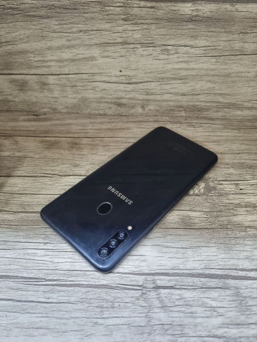 Samsung A20s sotiladi