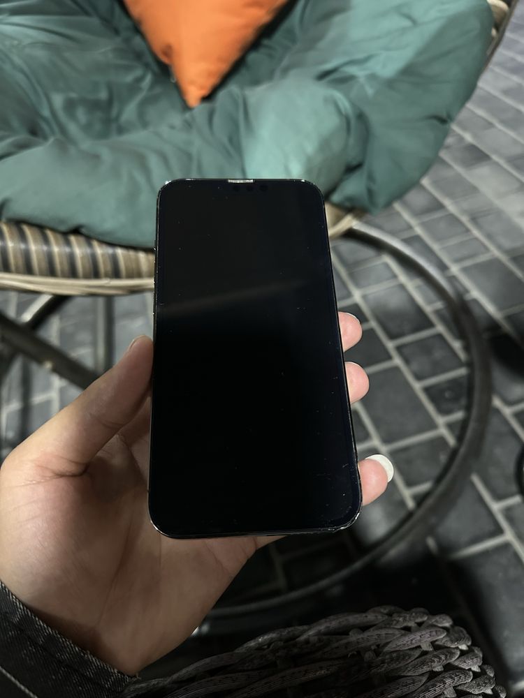 iPhone 13 PRO sotiladi