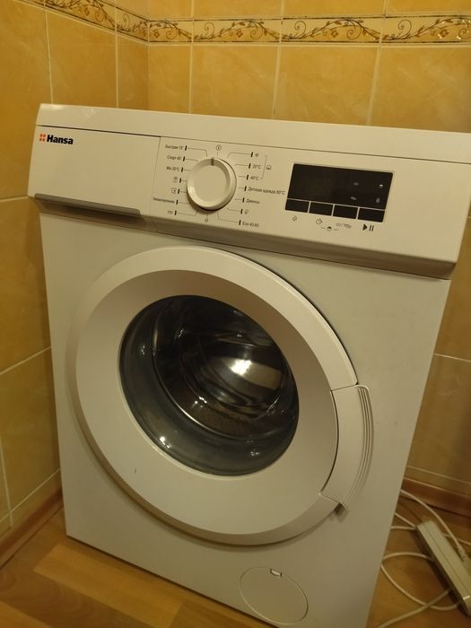 Продам стиральную машину Hansa