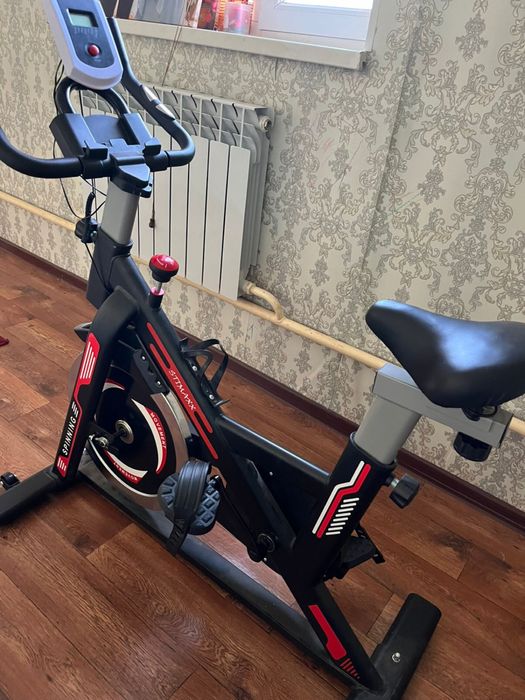 Спорттык велик сатылады