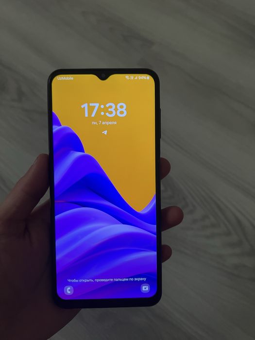 Телефон сотилади самсунг  а13 оладиганла тел ксн нархини келшамза!!!