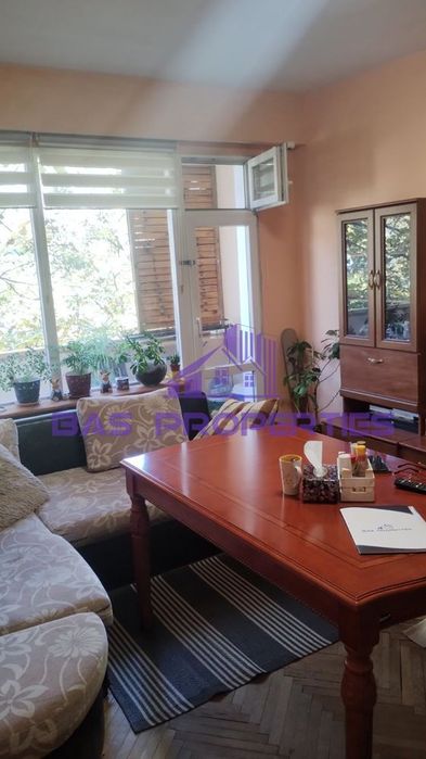 Продава се Двустаен апартамент в София, Западен парк - 64 кв.м за 2454 €/кв.м - Снимка #1