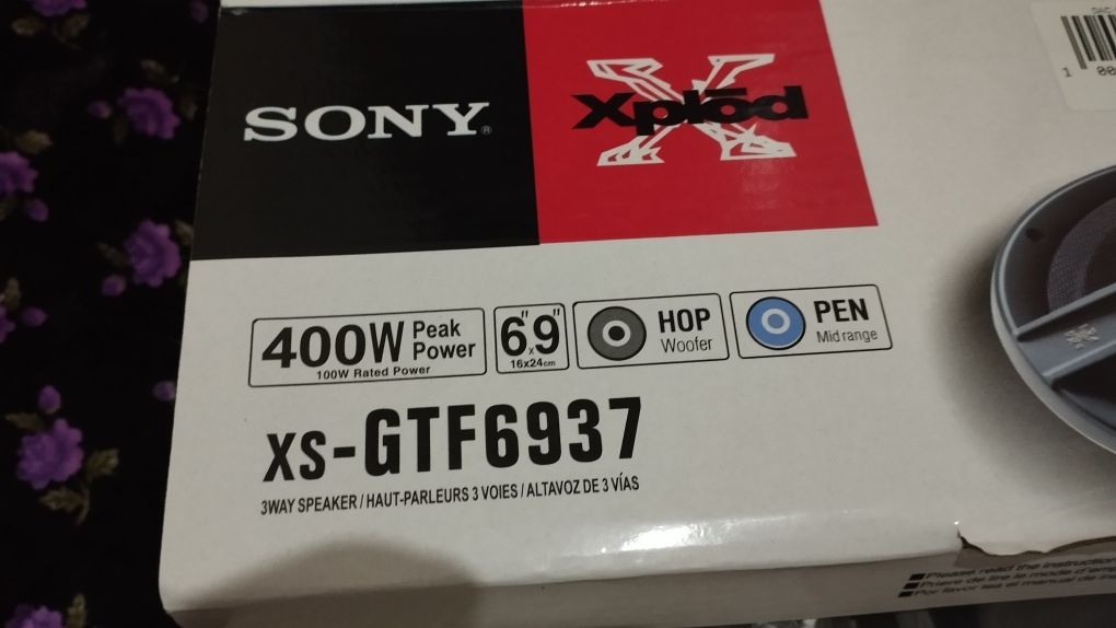 Sony Kolonka avtomobil ichun yengi