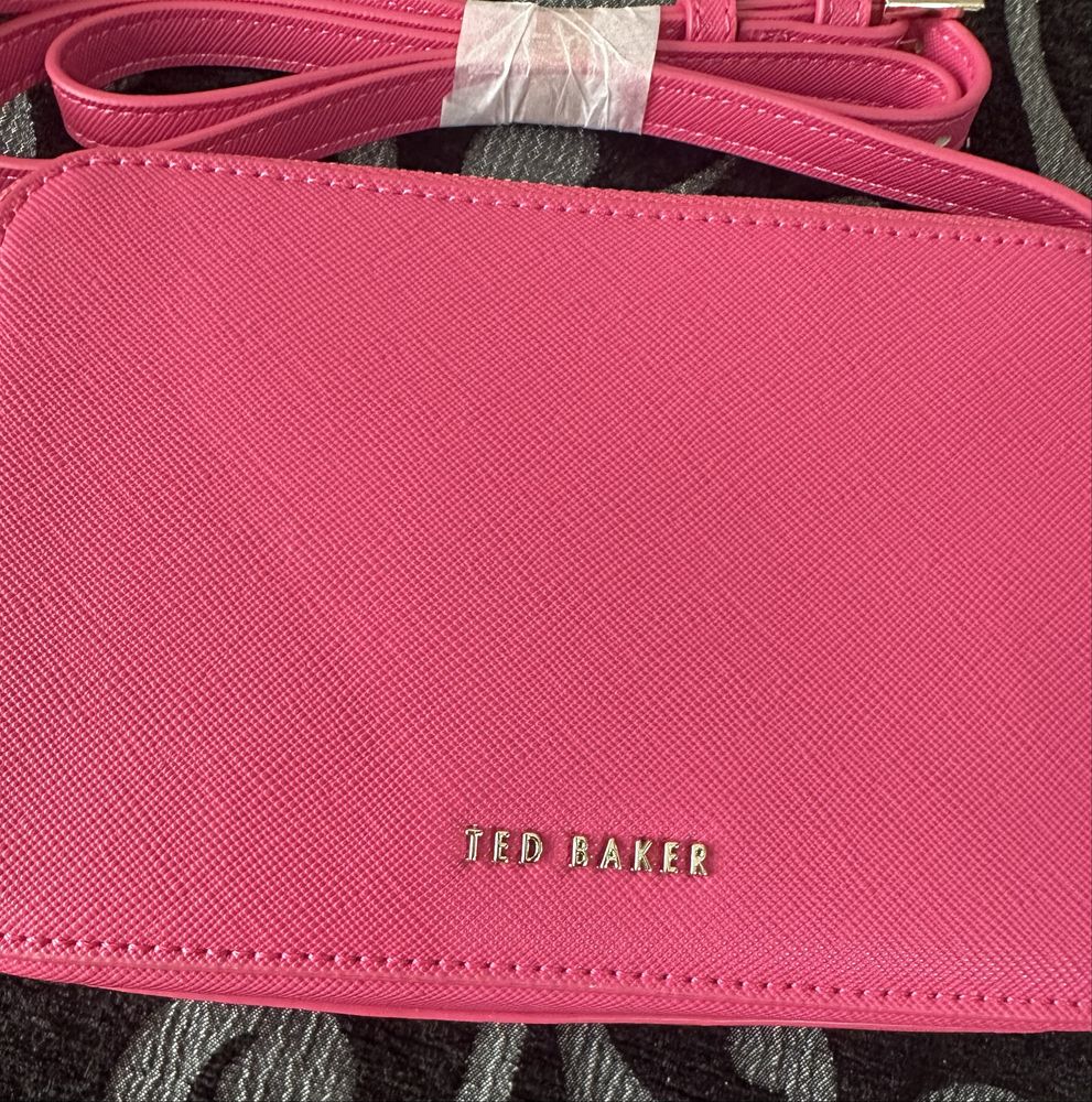 TED BAKER кокетна нова чанта