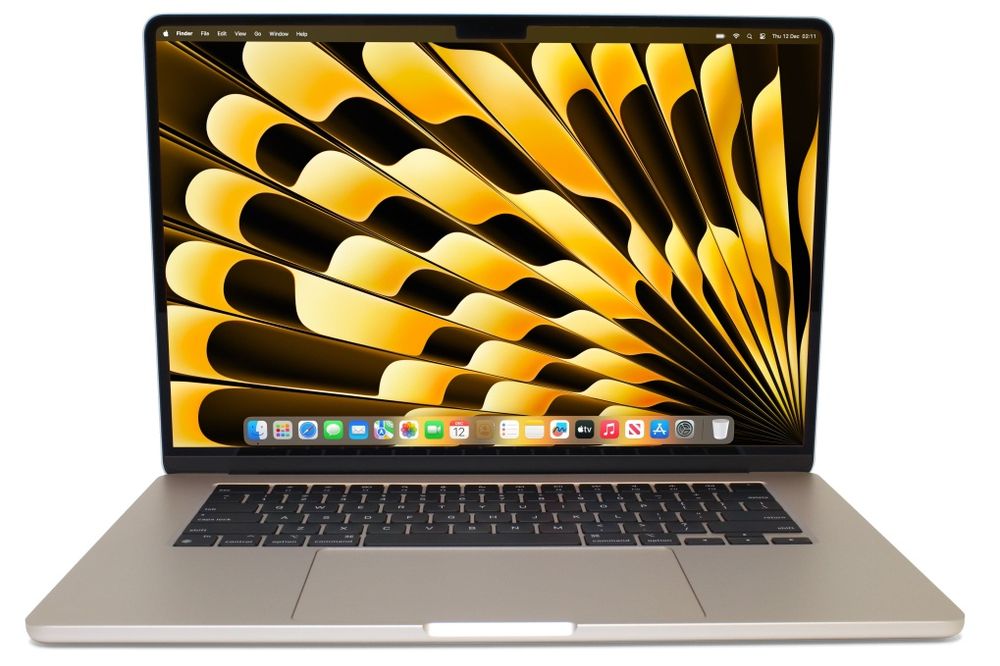 Apple MacBook Air 15"  Starlight абсолютно новый
Абсолютно нов