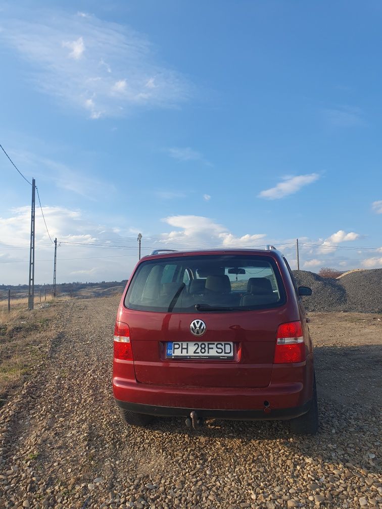 Vând VW touran 2.0