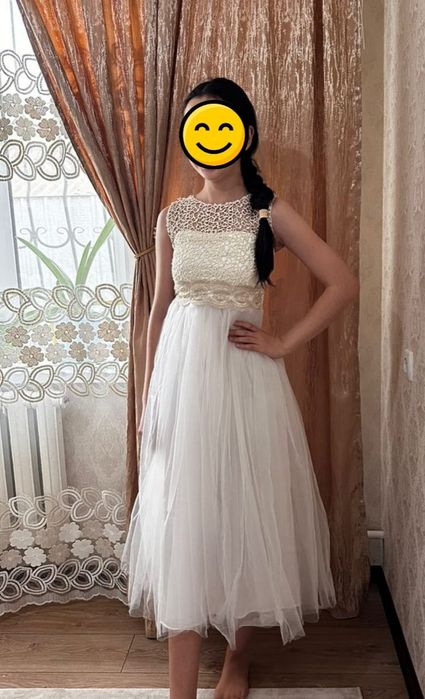 Продам праздничное платье