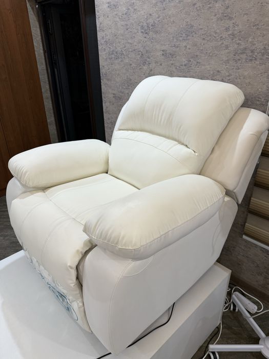 Кресло реклайнер